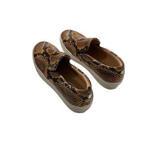 Steve Madden Women Gills Classic Slip-On Fashion Sneaker Yellow Snake Sz 8M